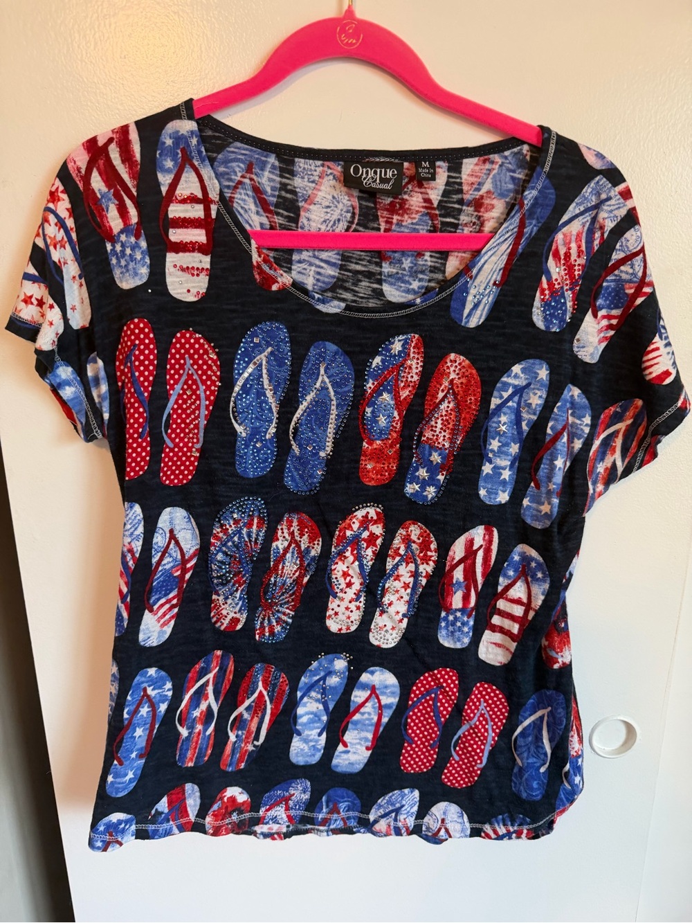 Onque Casuals Navy Tee with Red & White Flip-Flop Print with sparkles